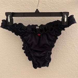 PINK BY FRANKIES BIKINIS
HUDSON BIKINI BOTTOM